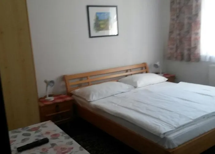 Gasthuis Parzer Bei Wien Pressbaum