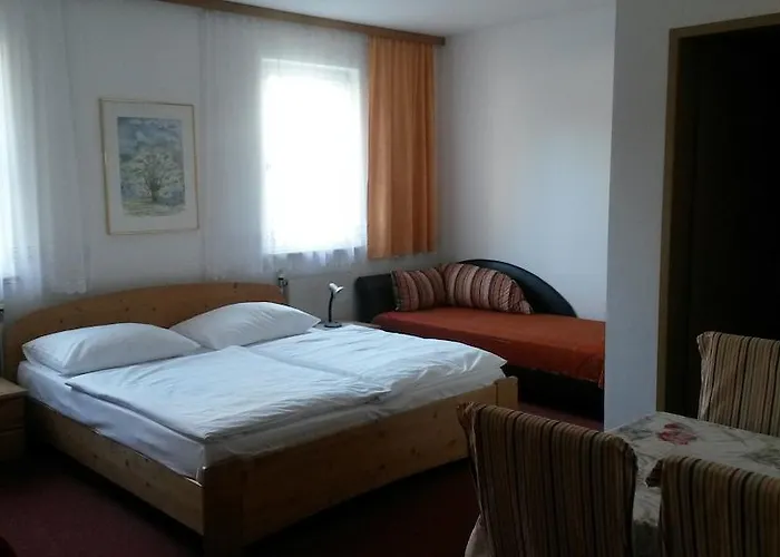 Parzer Bei Wien Pressbaum